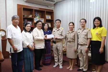 วันที่ 25 สิงหาคม 2568 ดร.ชัยณรงค์ ณ ลำพูน มอบเงินสมทบกองทุนเพื่อการศึกษาและสนับสนุนการปรับปรุงห้องวิทยาศาสตร์