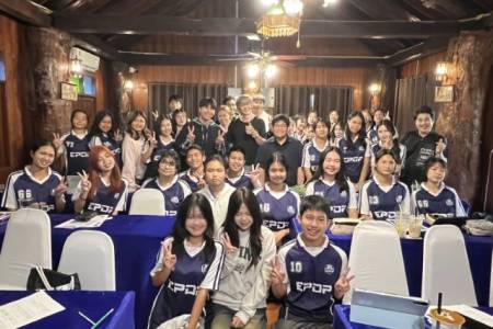 ห้องเรียนพิเศษส่งเสริมและพัฒนาทักษะภาษาอังกฤษ (English Promotion and Development Program : EPDP) กลุ่มสาระการเรียนรู้ภาษาต่างประเทศ จัดกิจกรรมค่ายยกระดับผลสัมฤทธิ์ทางการเรียนวิชาภาษาอังกฤษ EPDP English Learning Achievement Enhancement Camp